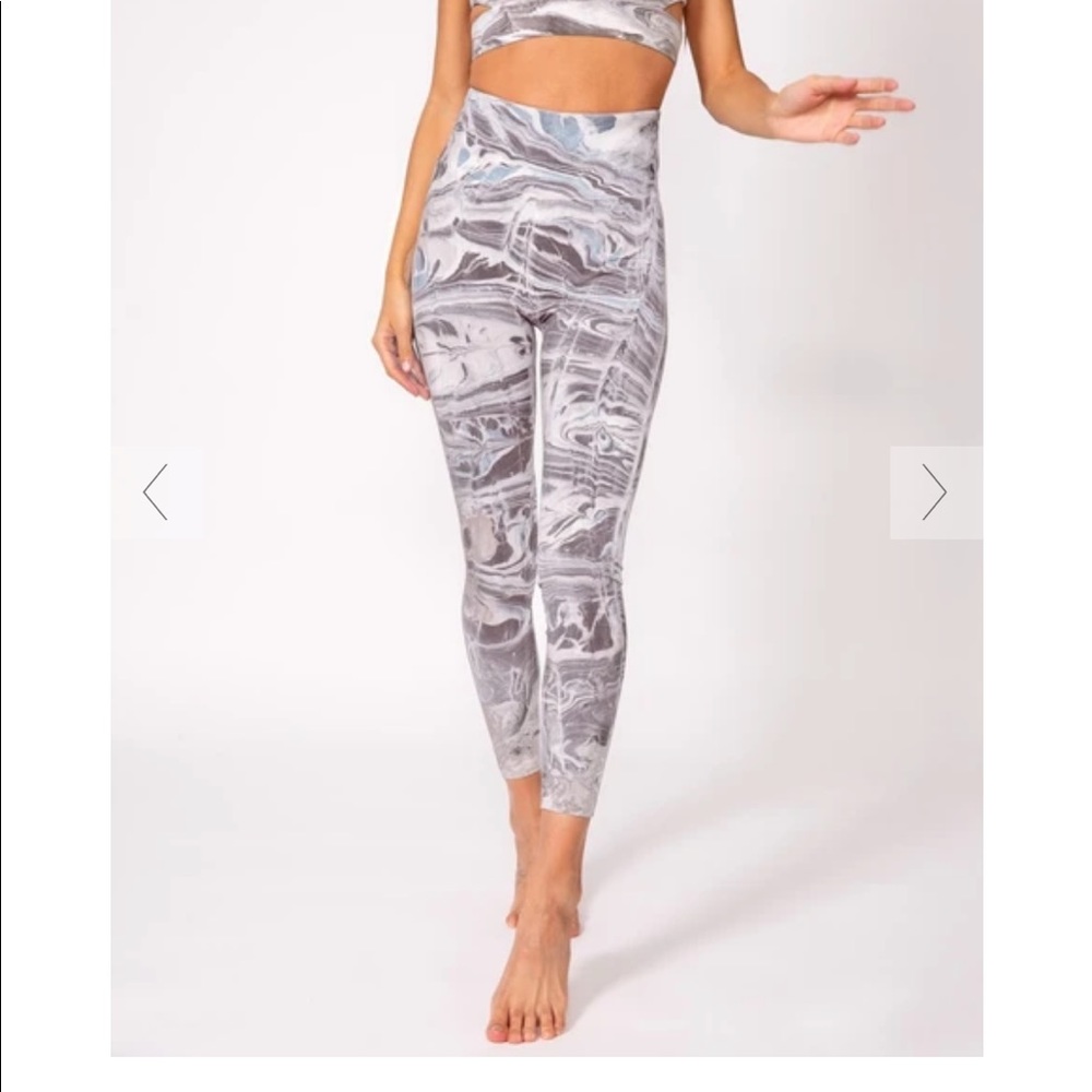 Devala High Waist Yoga Legging Marble Small